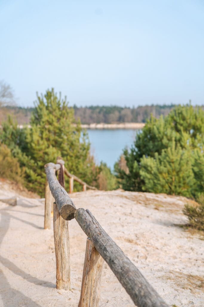 uitzicht over t Nije Hemelriek met blauw water